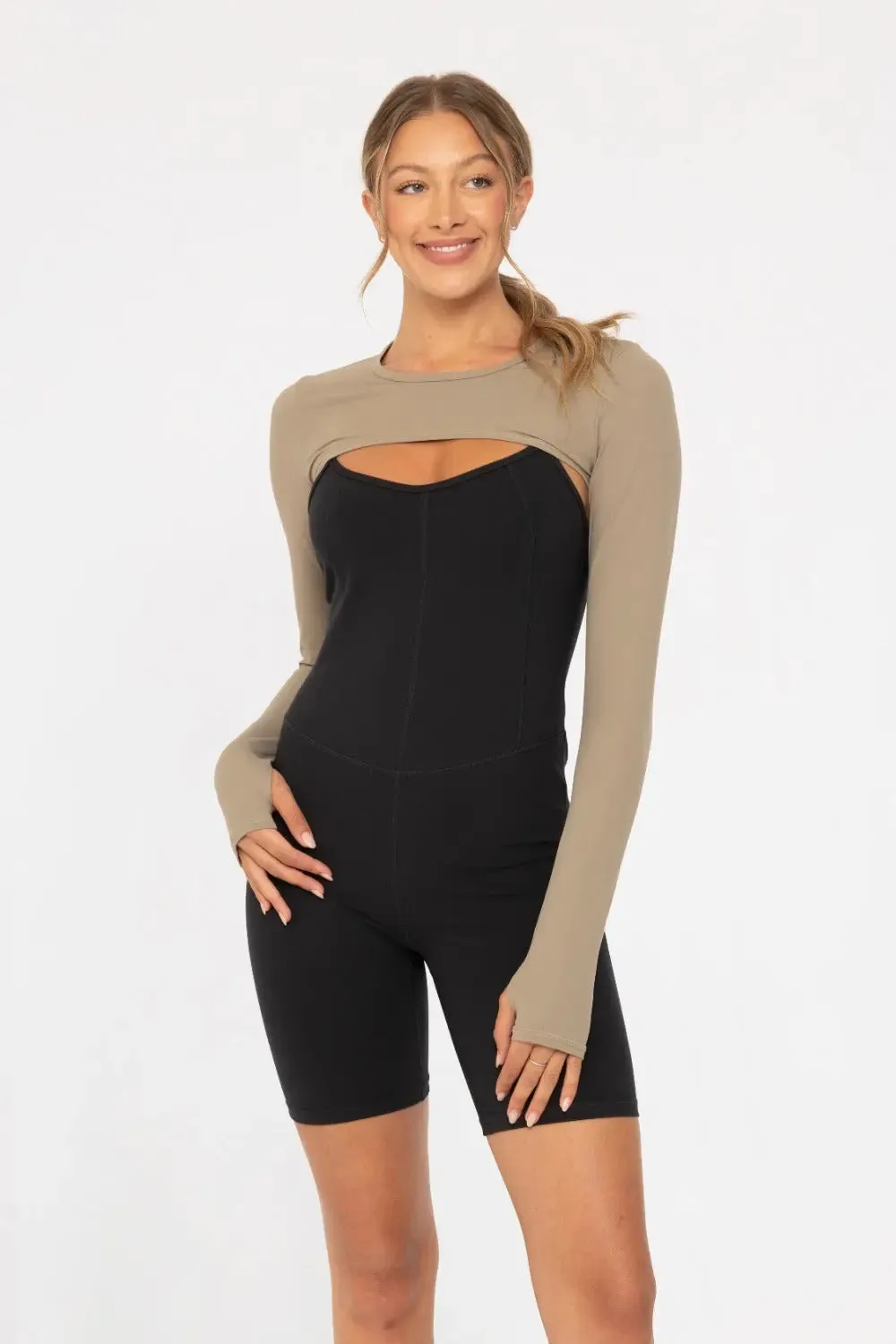 Mono B L/S Mini Shrug w/Thumbholes – Lightweight, Stretchy & Perfect for Layering