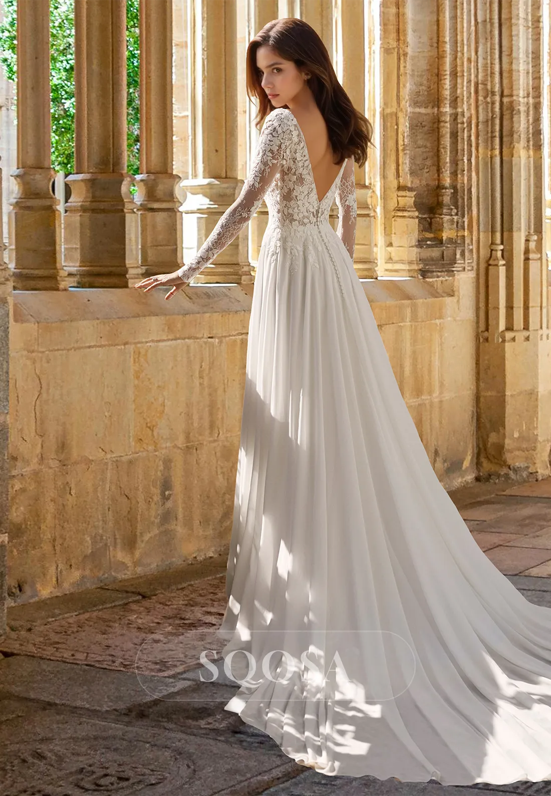 Scoop-Neck Long-Sleeves Pleated Bride Gowns Lace Applique Chiffon Sweep Train A-Line Wedding Dress