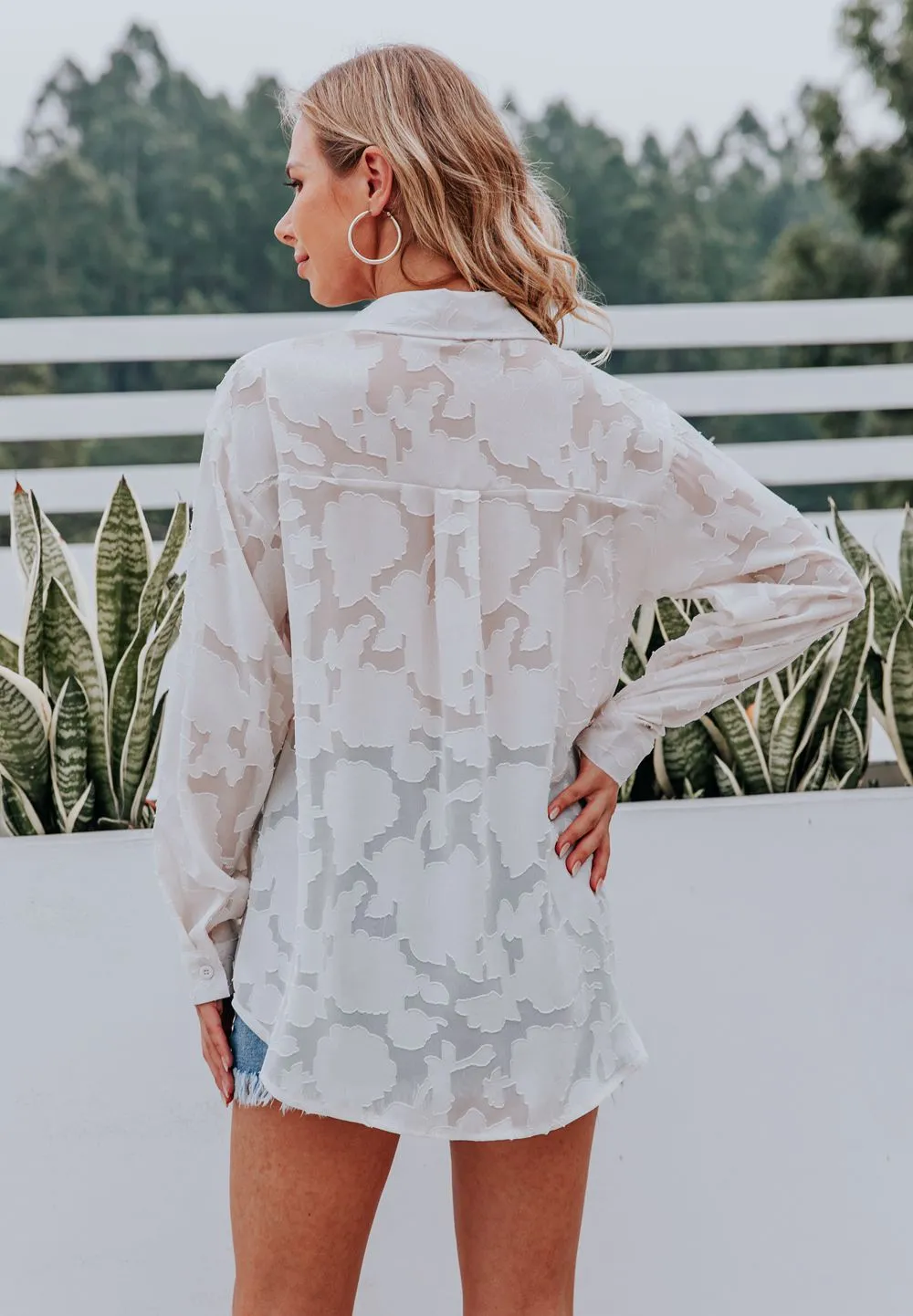 Solid Chiffon Jacquard Buttoned Long Sleeve Shirt Wholesale