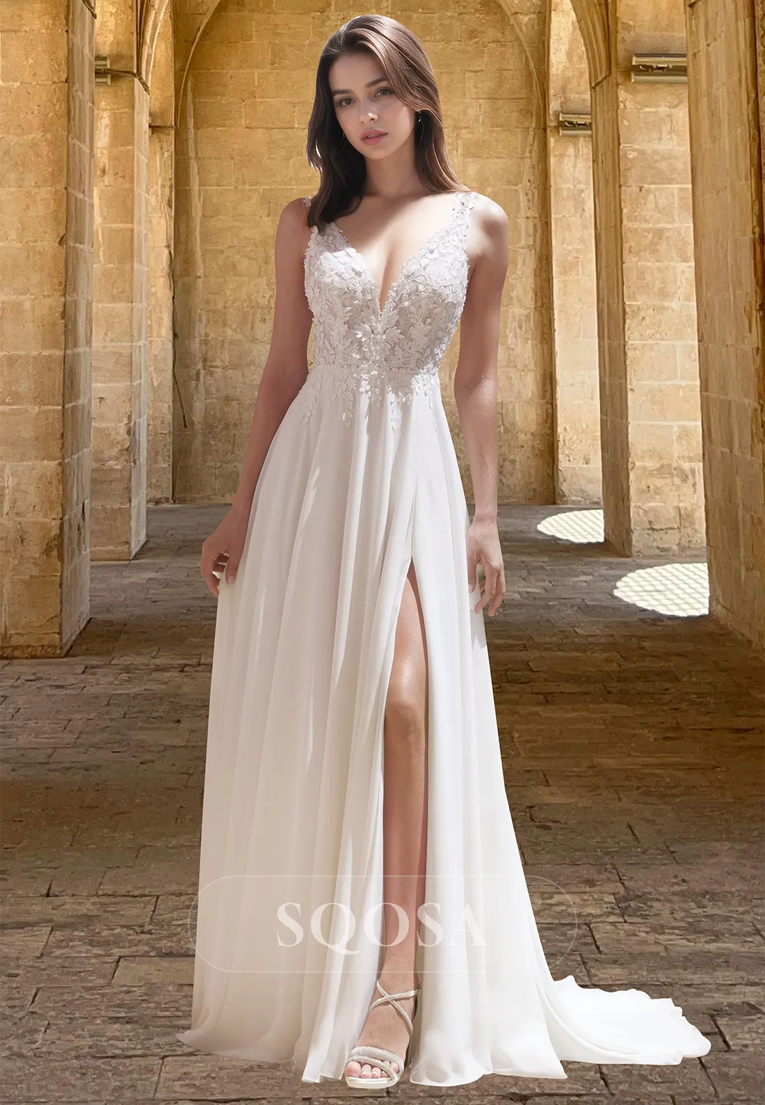 Spaghetti Straps Deep V-Neck Sleeveless Beaded Bride Gowns Lace Applique Pleated A-Line Wedding Dress