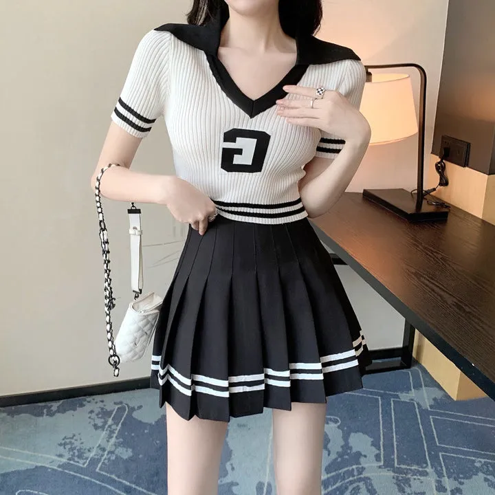V-Neck Short-Sleeved Knitted Top Pleated Skirt Set