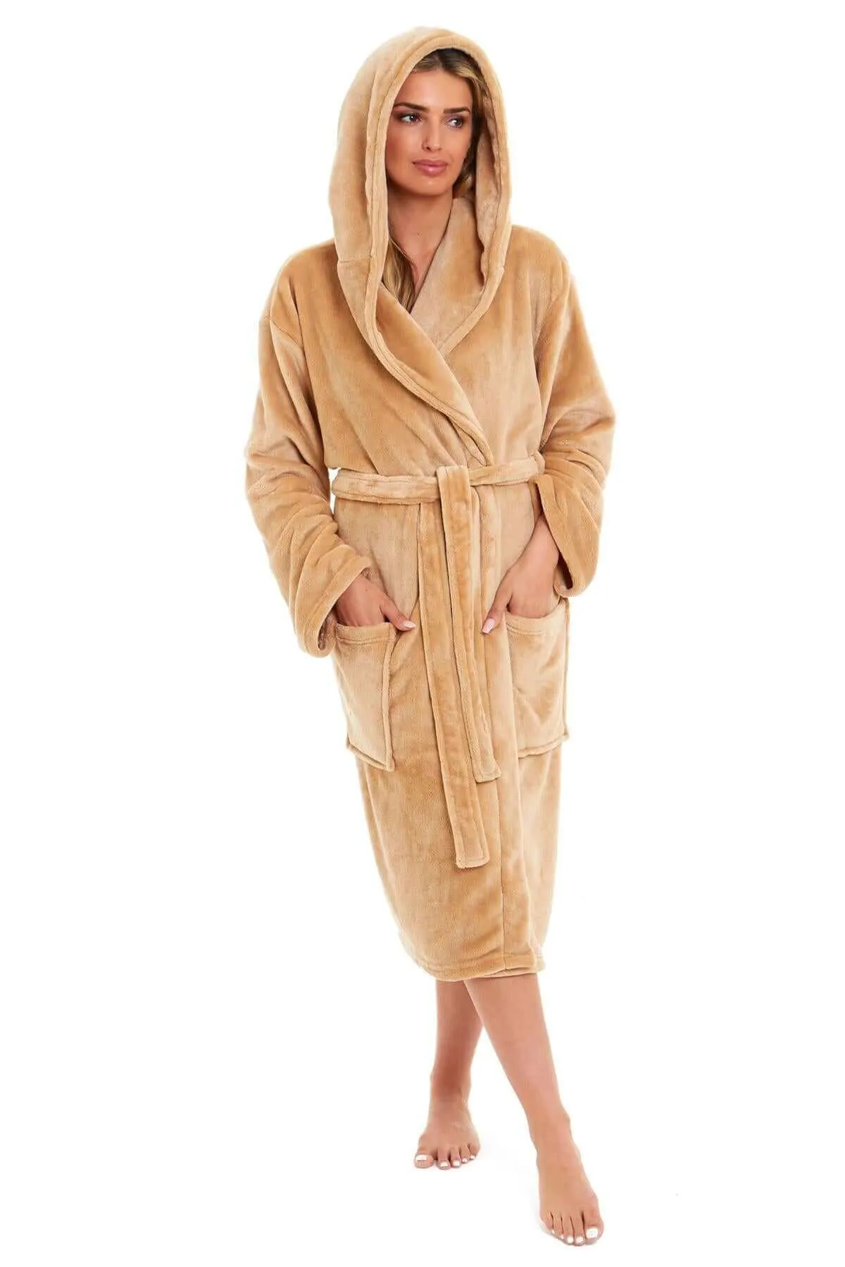 Women's Super Soft Plush Fleece Hooded Bathrobe Fluffy Velvet Loungewear Long Sleeve Cosy Winter Dressing Gown Spa Essential by Daisy Dreamer