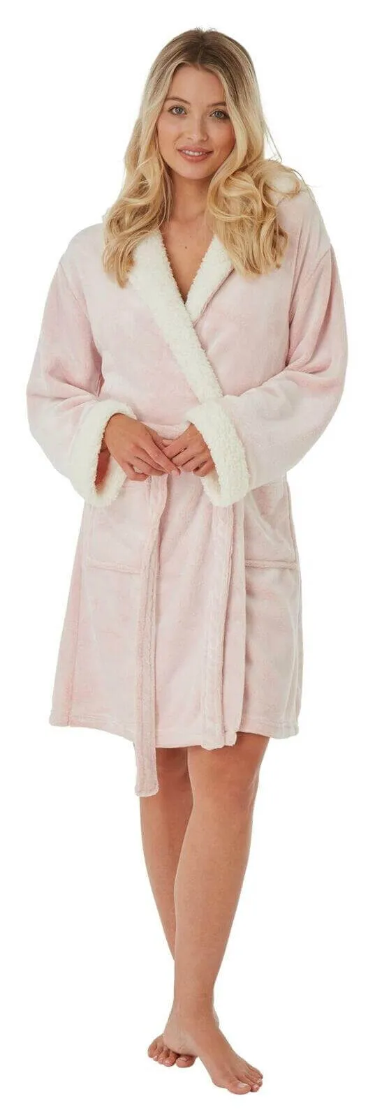 Women's Super Soft Plush Fleece Hooded Bathrobe Fluffy Velvet Loungewear Long Sleeve Cosy Winter Dressing Gown Spa Essential by Daisy Dreamer
