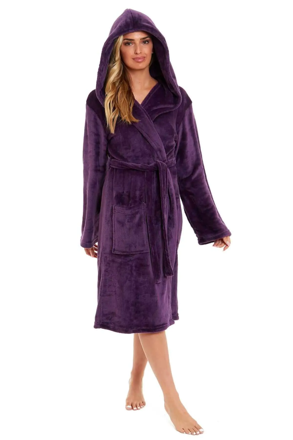 Women's Super Soft Plush Fleece Hooded Bathrobe Fluffy Velvet Loungewear Long Sleeve Cosy Winter Dressing Gown Spa Essential by Daisy Dreamer